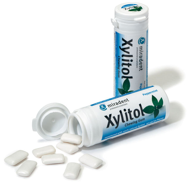Miradent Xylitol Chewing Gum cuidado dental chicle 30 piezas lata menta