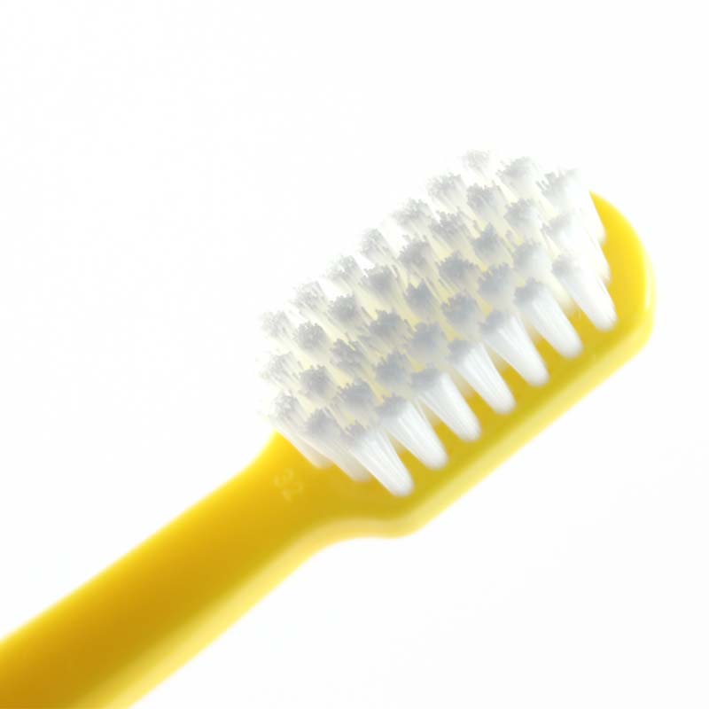 Curaprox CS 820 toothbrush medium